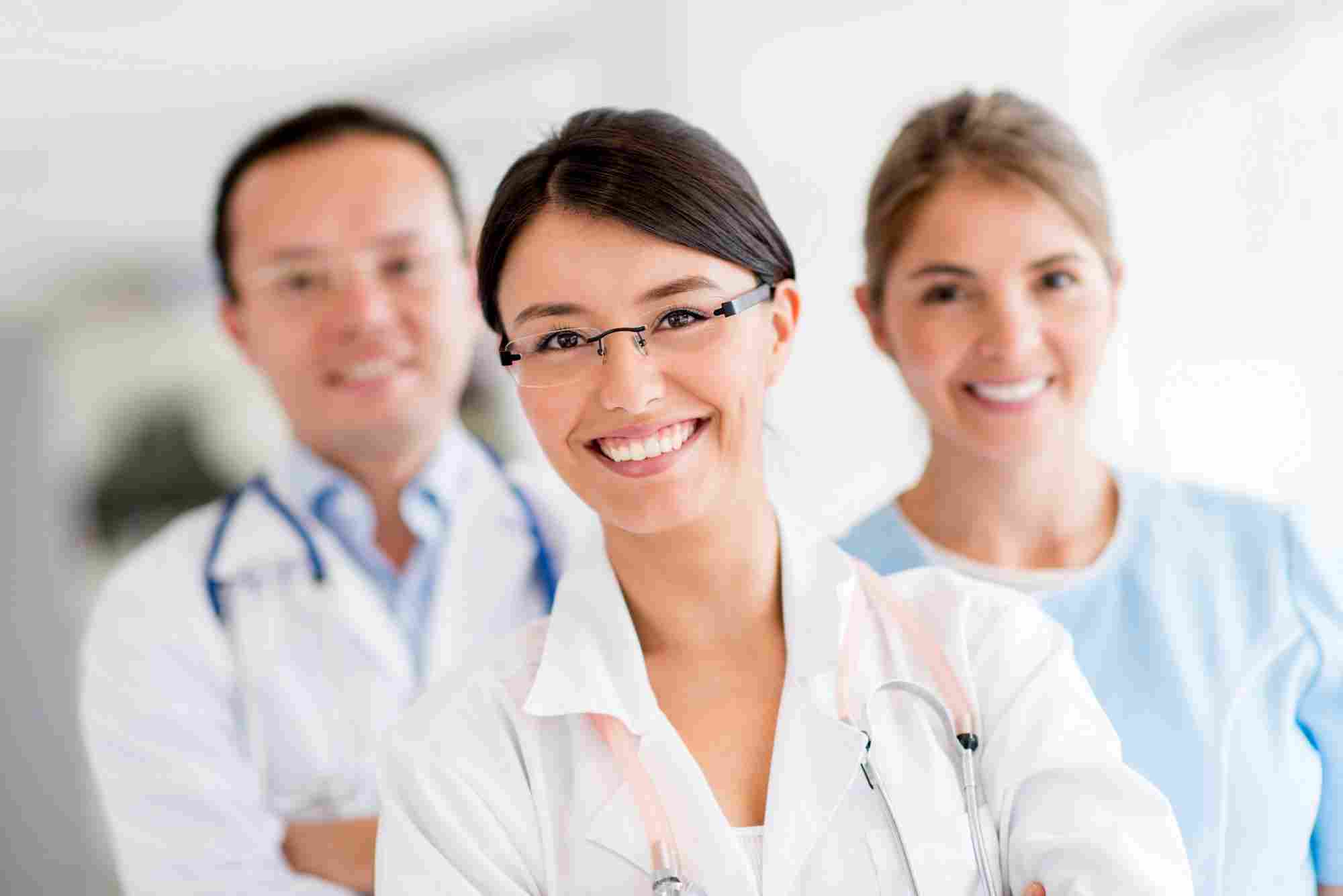 http://haddadnicola.com.br/wp-content/uploads/2015/12/doctors.jpg